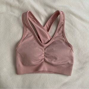 Alphalete Amplify Sports Bra